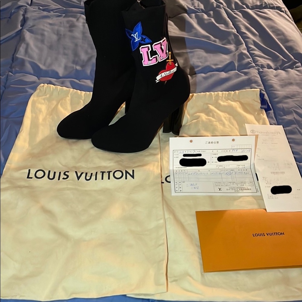 Louis Vuitton socks boot